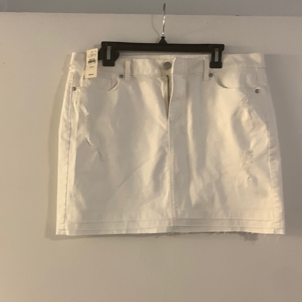 Brand new white skirt. Size 14